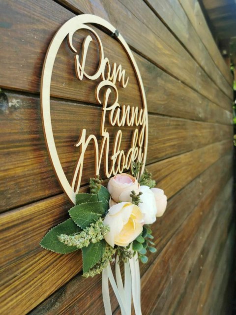 Wianek na drzwi Dom Panny Młodej z kwiatami ecrue i łososiowo - różowymi - 1 szt