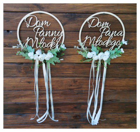 Wianki na drzwi Dom Panny Młodej Dom Pana Młodego z kwiatami koloru złamanej bieli- komplet 2 szt