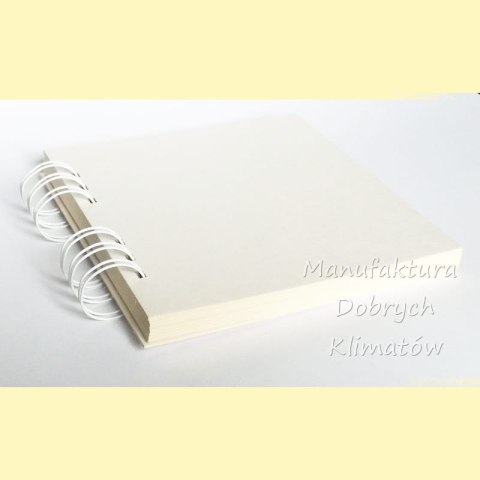 Baza albumowa 15x15cm 10 kart biała sprężyna MDK - 831022