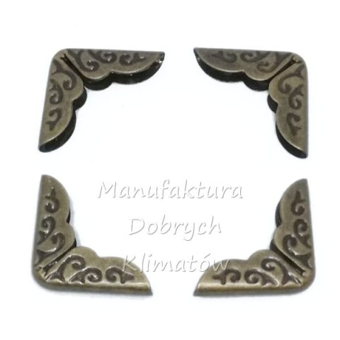Narożniki ornamentowe 14x14mm - 4szt stary mosiądz [015]