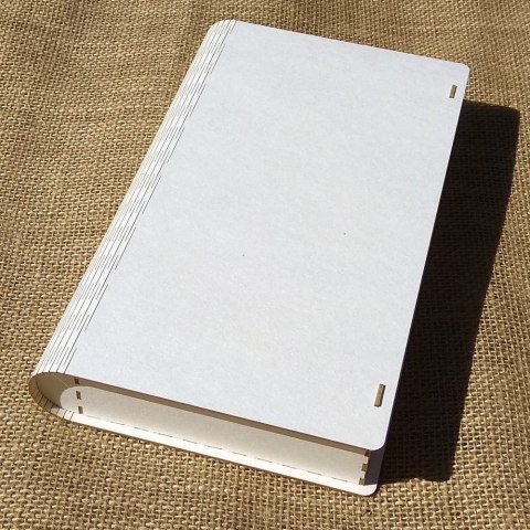 MDK T0199 Pudełko na karty scrapbookingowe (i nie tylko) - formatu DL (105x210mm)