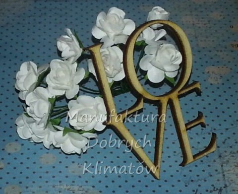 MDK0103 LOVE - napis kwadratowy 37x47mm